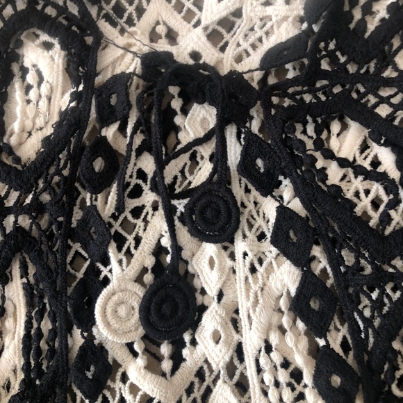 Women’s Macrame Vests - Picture 3 of 4